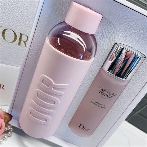 pink dior water bottle